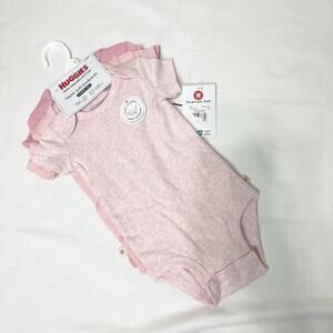 Huggies Baby 3-Pack Pink Super Soft Bodysuit Size 6 Months